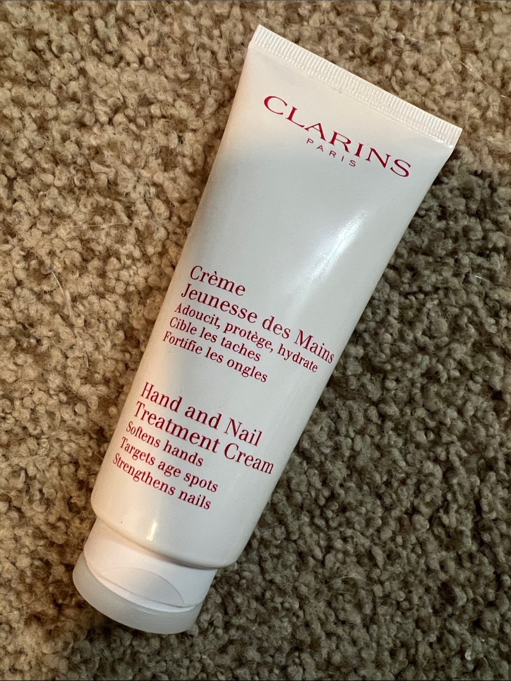 💕 CLARINS Hand and Nail Treatment Cream
